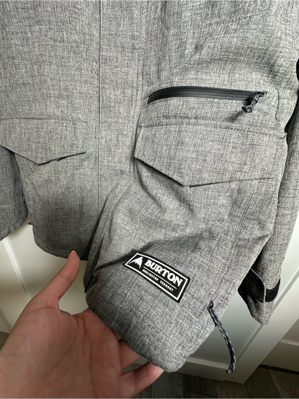 Burton Covert Snowboard Jacket Gray  Size Medium Men’s